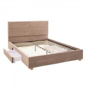 002-151768-cama